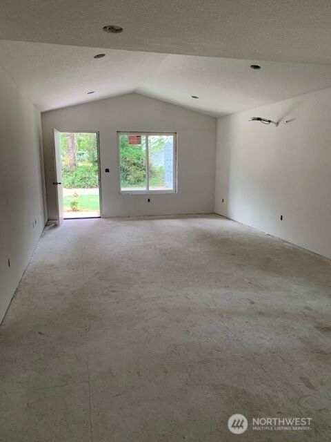 24007 V Lane photo 18