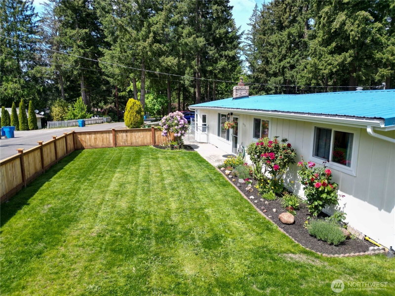 6518 194th Avenue E photo 2