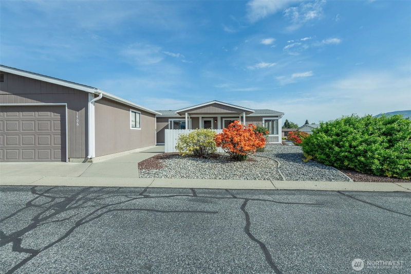 1706 Twin Peaks Drive #83 photo 1