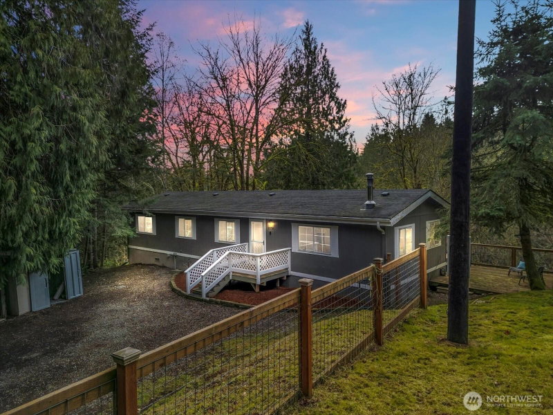 23728 104th Street SE photo 2