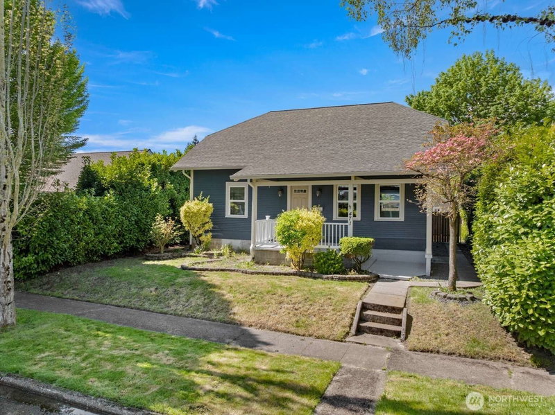 471 16TH Avenue photo 2