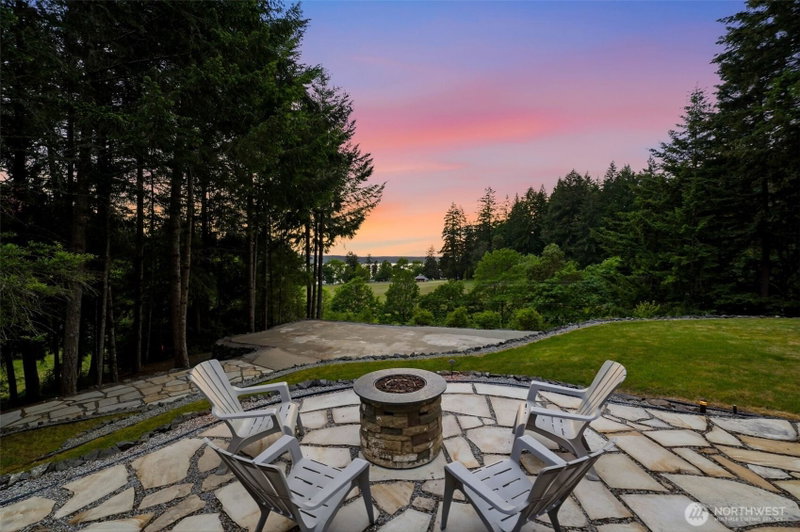 919 Lummi Drive photo 1