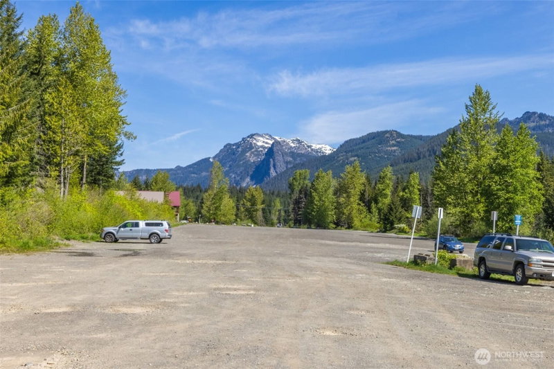 221 Hyak Drive E #302 photo 36