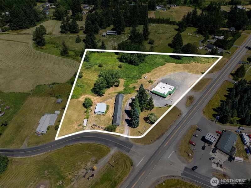 2911 US Hwy 12 photo 2