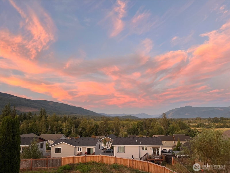1305 Cascadia Drive photo 32