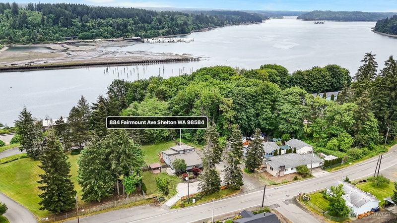 884 Fairmount Avenue photo 37