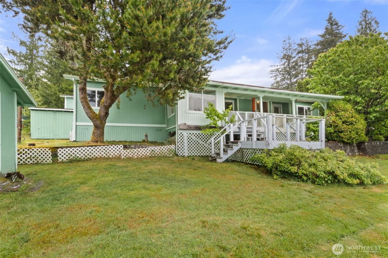 2206 W Starlake Drive photo 2