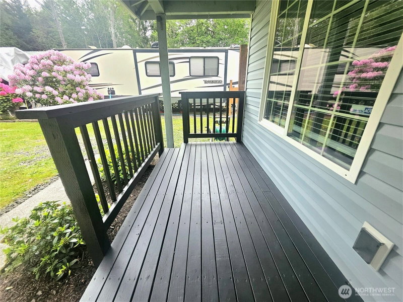 55 Wolf Road photo 2