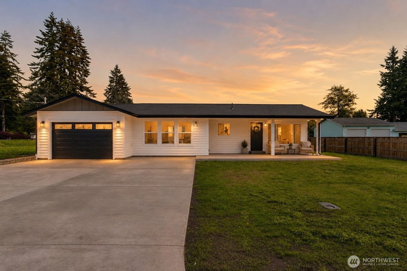 1112 Brook Drive photo 1