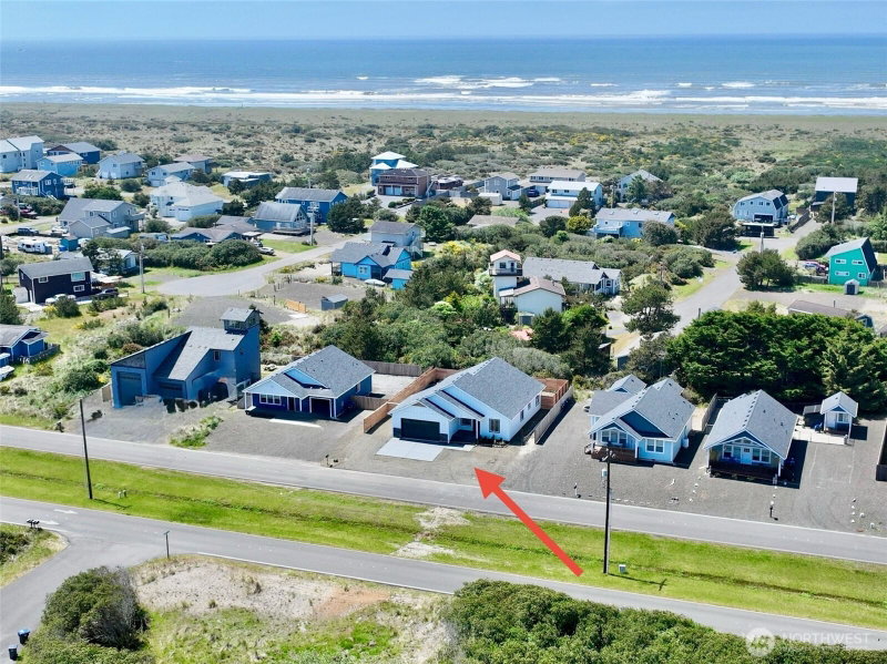 917 Ocean Shores Blvd Boulevard SW photo 2