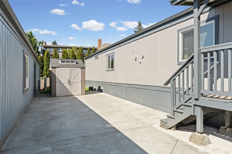 314 Ave J #16 photo 2