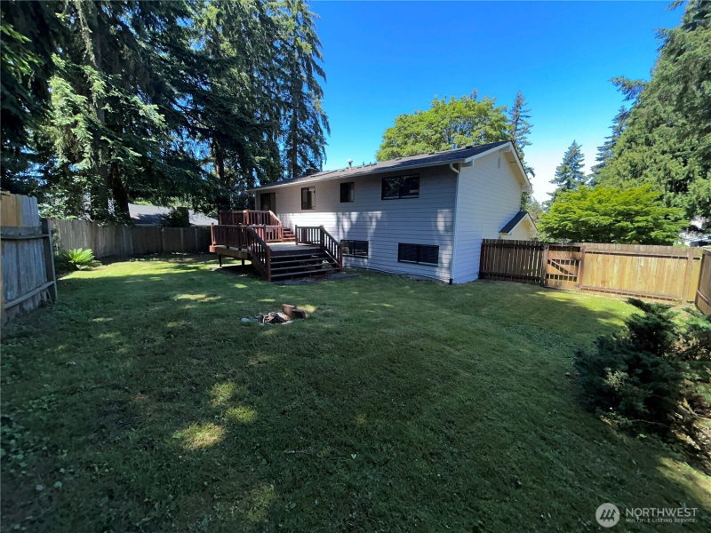 9139 NE 142nd Way photo 23