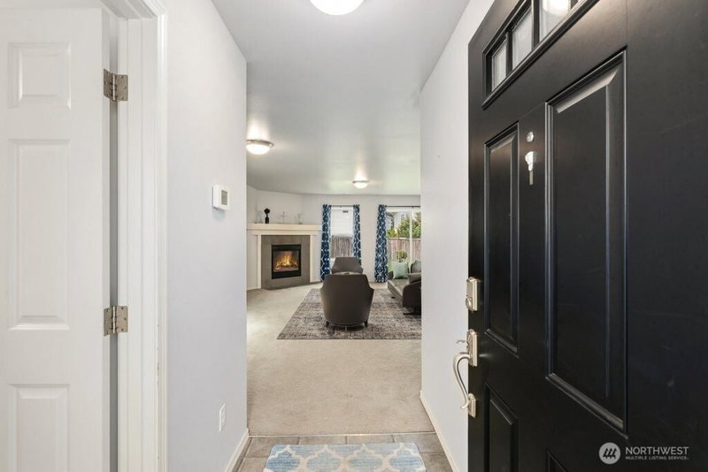 18412 95th Avenue Ct E photo 2
