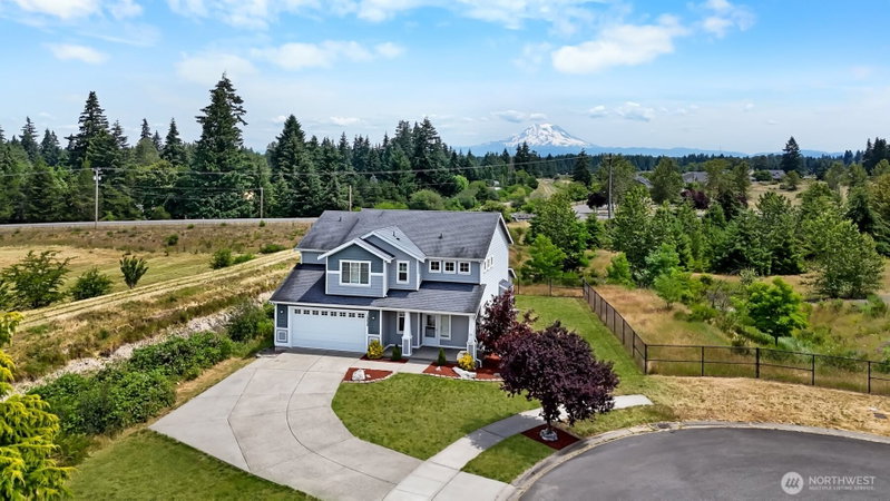 16458 Canal Court SE photo 2