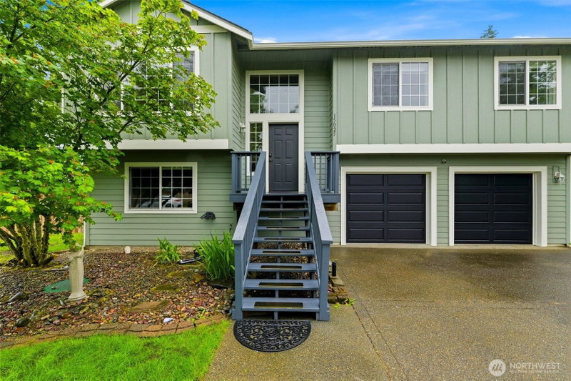 15025 105th Avenue SE photo 1
