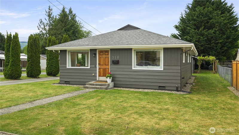 310 Powell Street photo 2