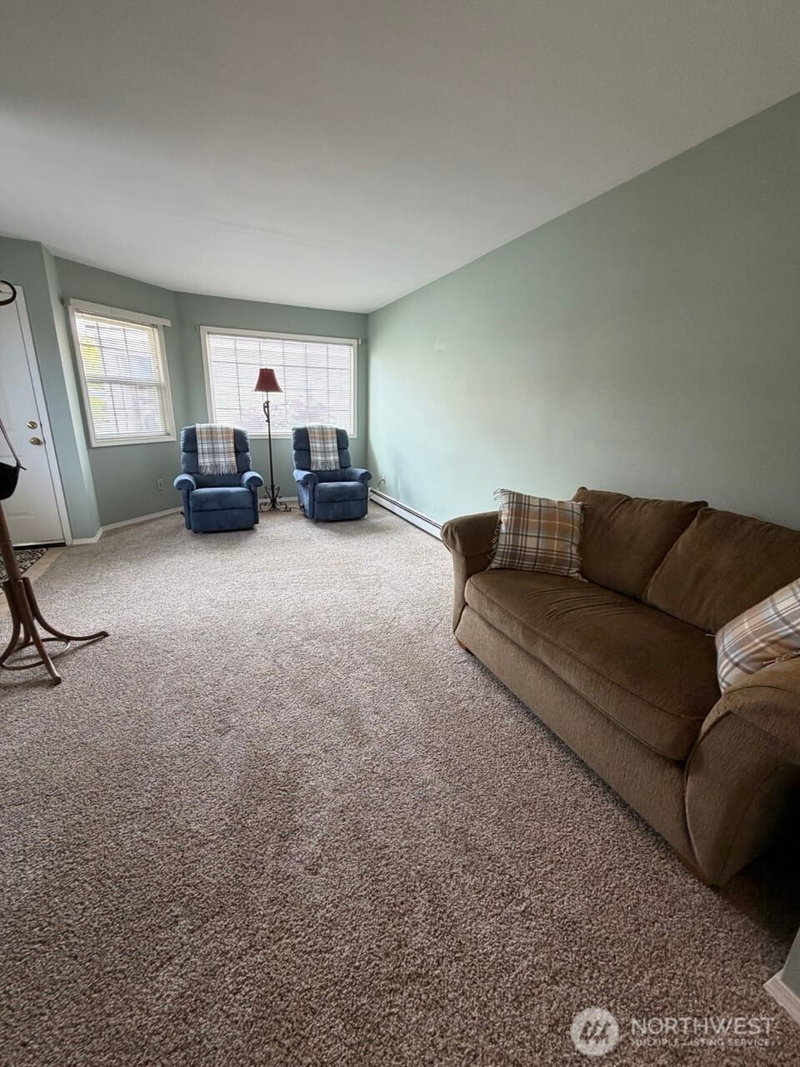 209 E 18th Avenue #B23 photo 2