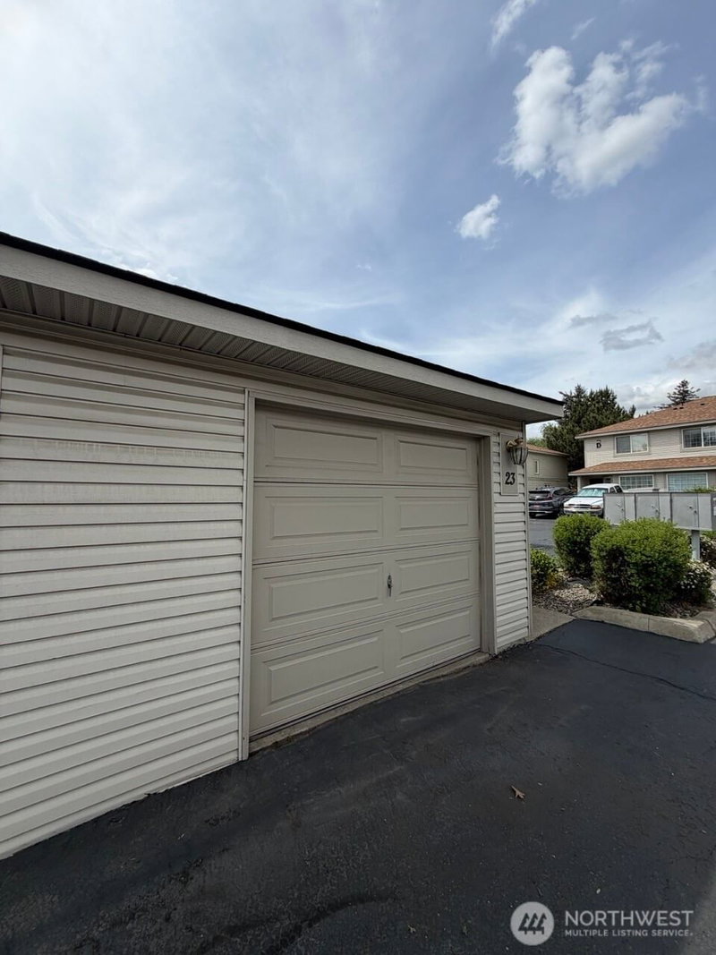 209 E 18th Avenue #B23 photo 20