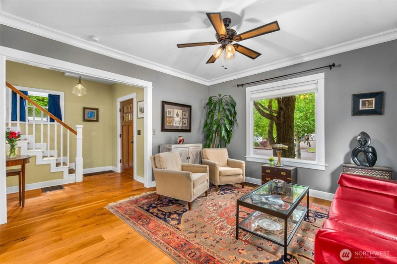 3419 N Madison Street photo 2