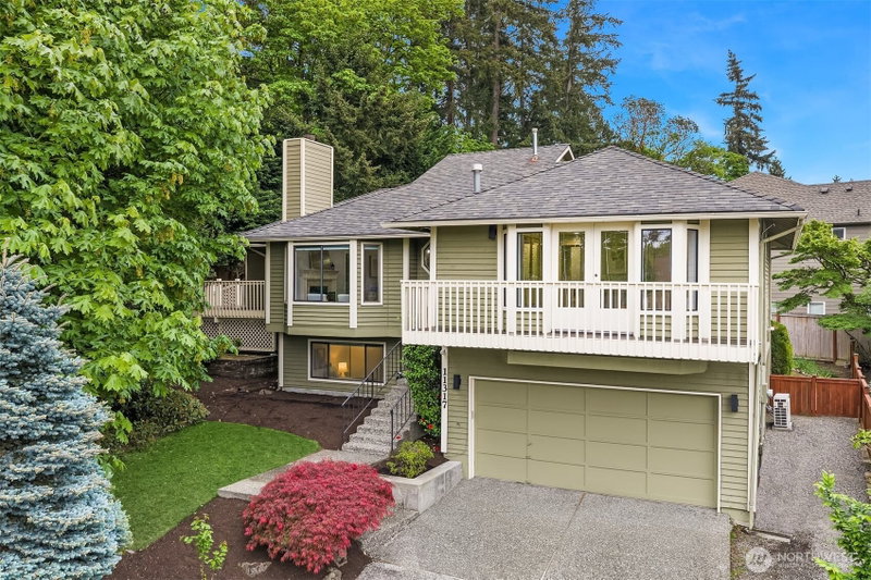 11317 SE 77th Place photo 1