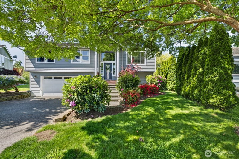 20312 Christie Place photo 40