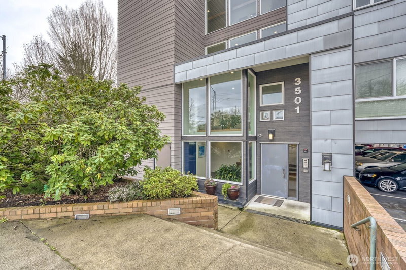 3501 SW Holden Street #303 photo 2