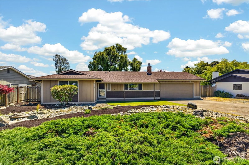 5503 Kingsway photo 2