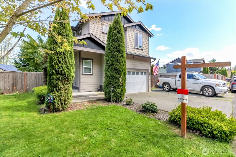 17609 146th Avenue E photo 2