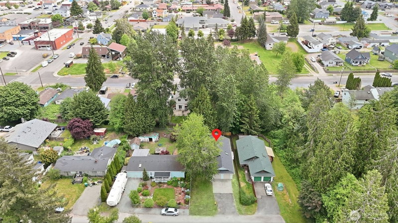 211 Anderson Avenue photo 40