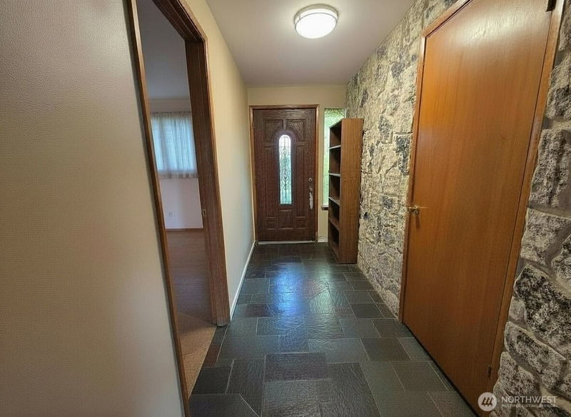 9651 21st Avenue SW photo 2