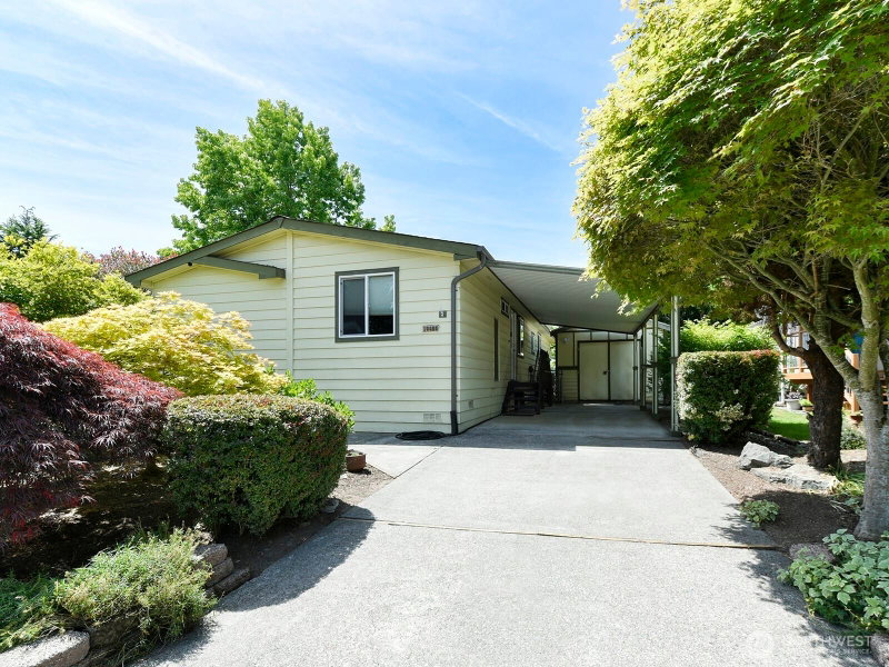19805 127th Court NE photo 1