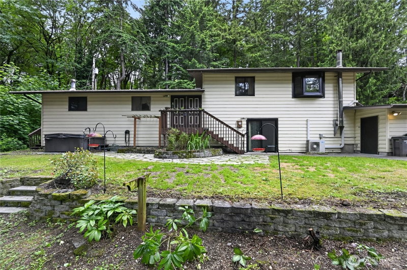 37135 2nd Avenue SW photo 1