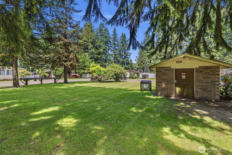 8021 Old Pacific Highway N #11 photo 24