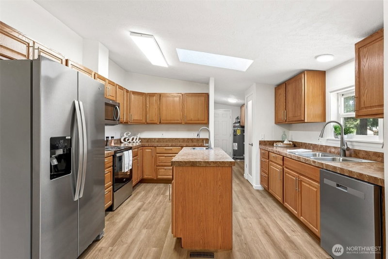 22206 92nd Avenue Ct E #7 photo 2