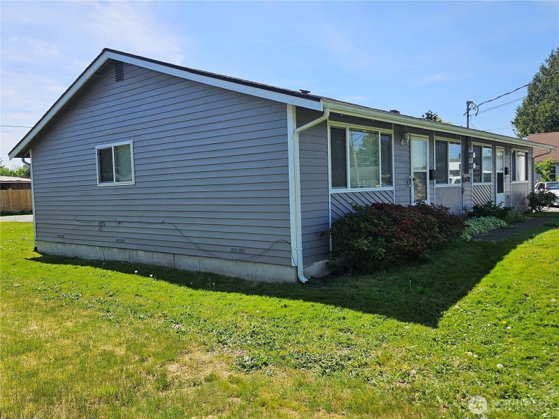 621 State Street photo 2