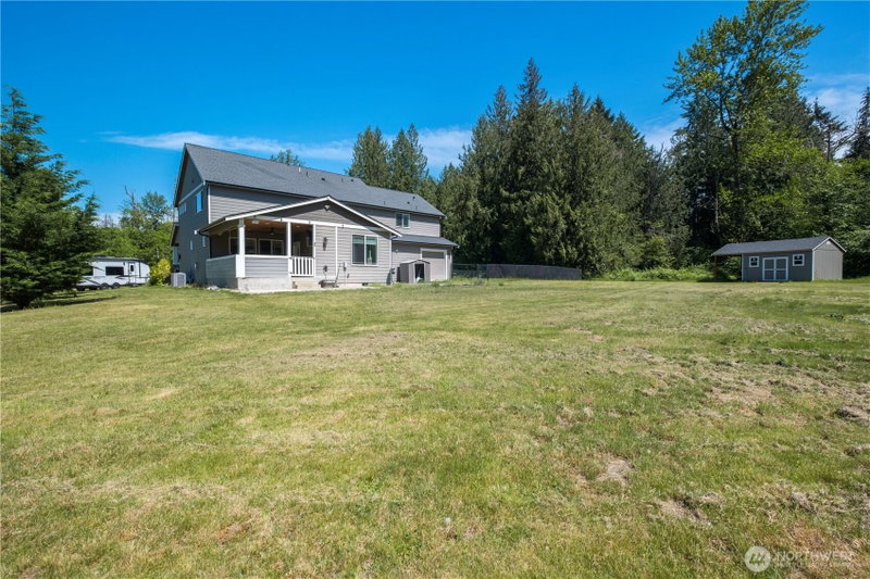 21624 62nd Avenue E photo 40