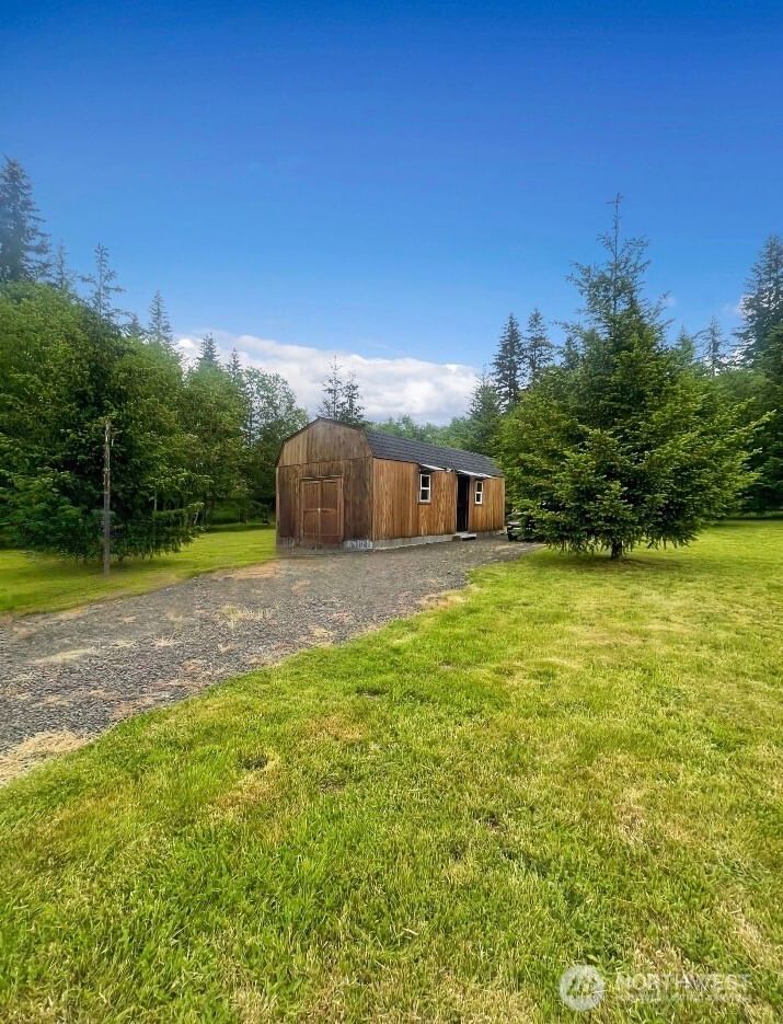 570 Elk Prairie Road photo 2