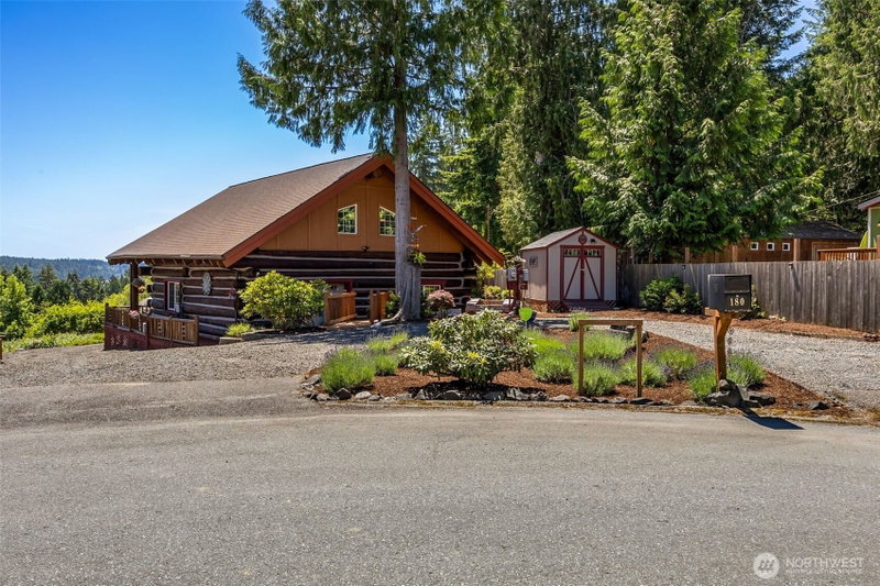 180 E Sea Vista Lane photo 2