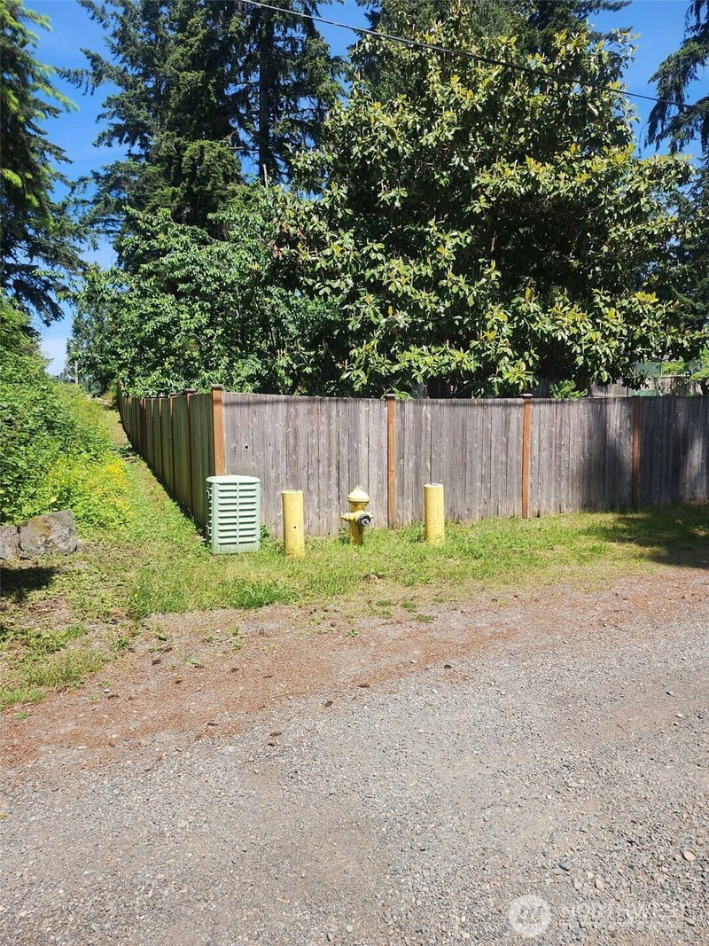 376 XX 47th Avenue S photo 11