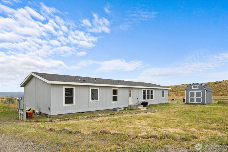 261 Flying Rock Road photo 2