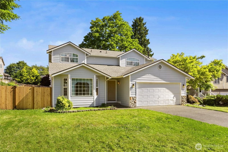 1235 29th Avenue Ct SW photo 2