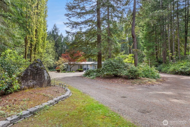 3414 SE Bear Tree Lane photo 2