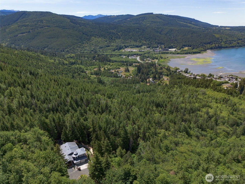 114 Howard Heights Road photo 40