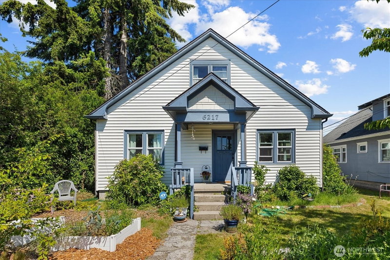 6217 S Puget Sound Avenue photo 2