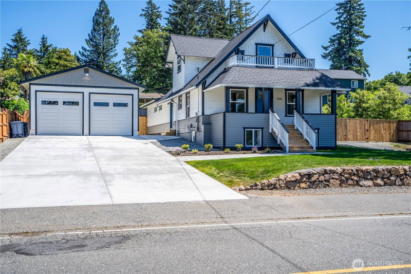 2206 15th Avenue photo 2