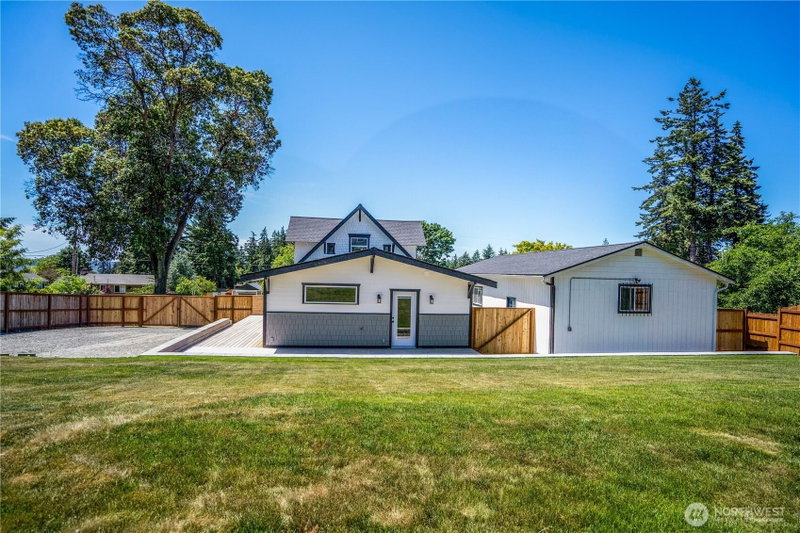 2206 15th Avenue photo 40