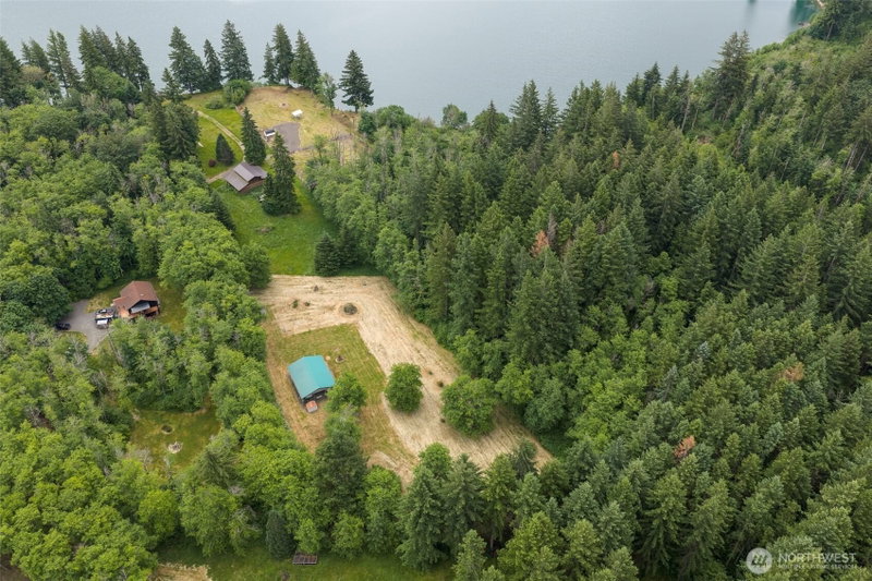 108 Craig Drive photo 2