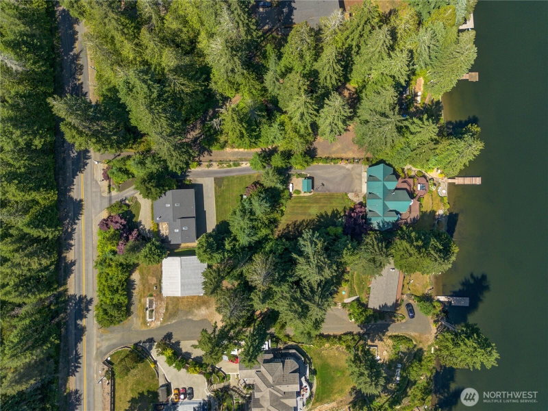 4744 Panther Lake Road W photo 38