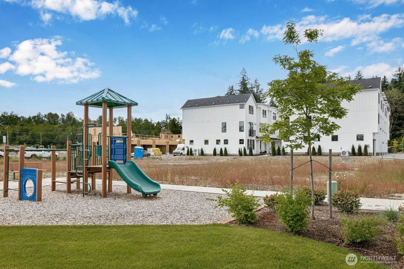12079 127th Avenue Ct E photo 20