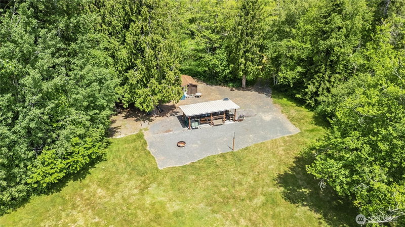 5537 Strand Road photo 2